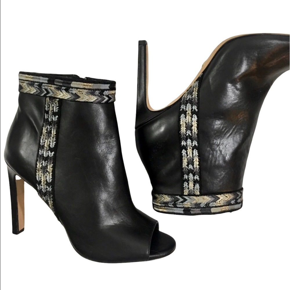 Peep-Toe Black Leather Ankle Boots Made in Italy Size 8 1/2 NEW